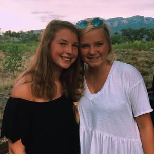 Meet your Posher, Leah